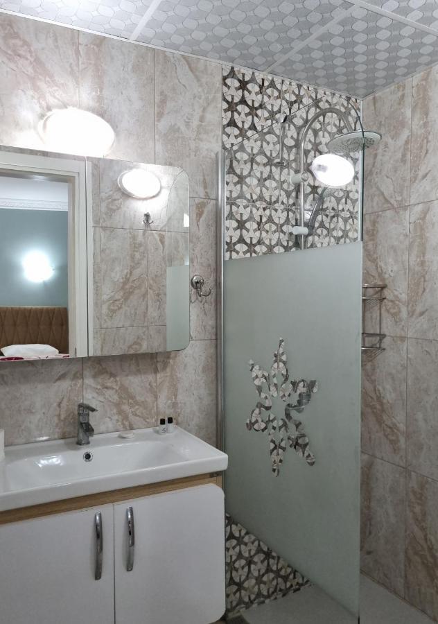 Sezgin Boutique Hotel Кушадасъ Екстериор снимка