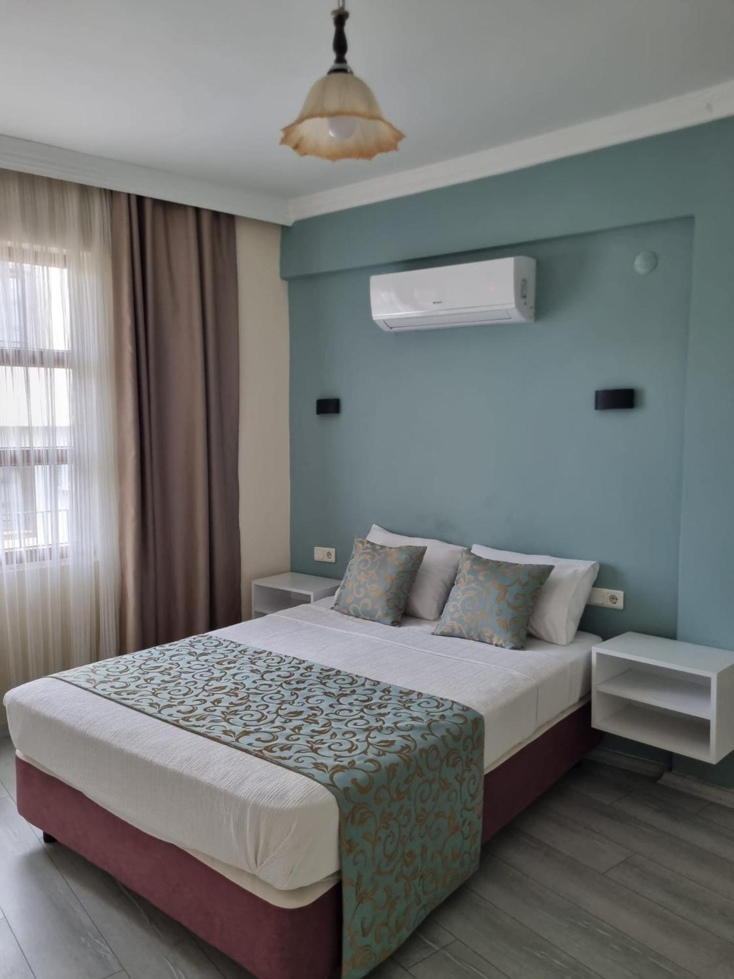 Sezgin Boutique Hotel Кушадасъ Екстериор снимка